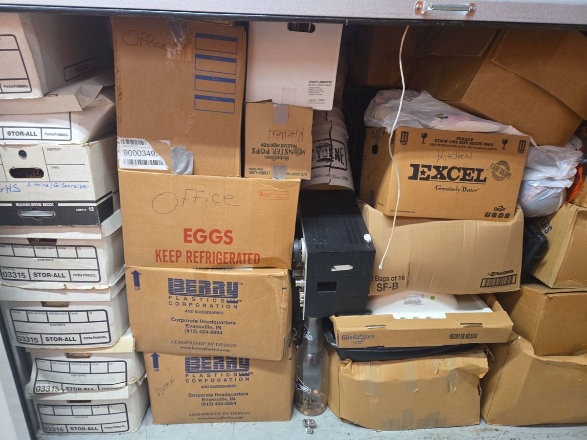 10 x 7 storage unit in Owings Mills, MD