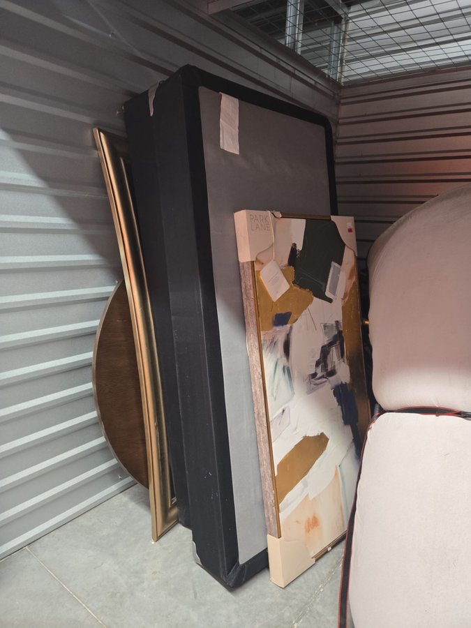 10 x 10 storage unit in Lutherville Timonium, MD