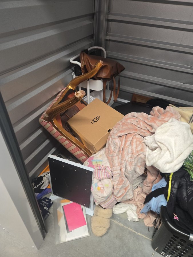 5 x 5 storage unit in Lutherville Timonium, MD