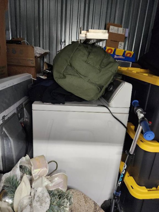 10 x 10 storage unit in Chesapeake, VA