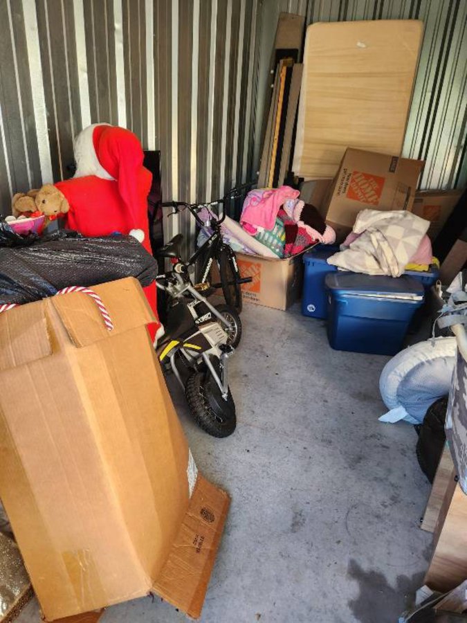 10 x 20 storage unit in Chesapeake, VA