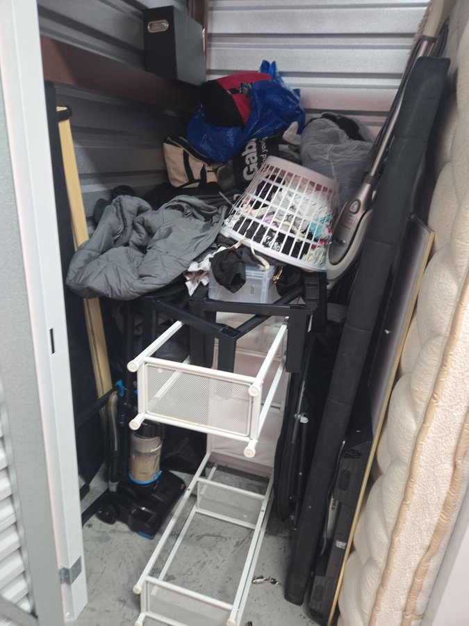 5 x 5 storage unit in Nottingham, MD