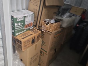 5 x 10 storage unit in Towson, MD