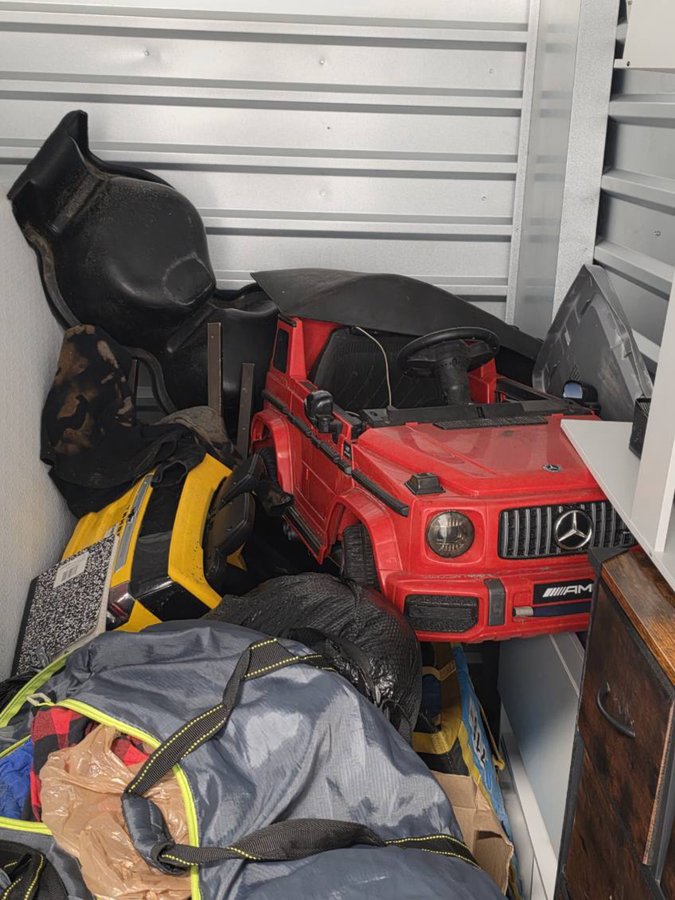 5 x 10 storage unit in Gainesville, FL