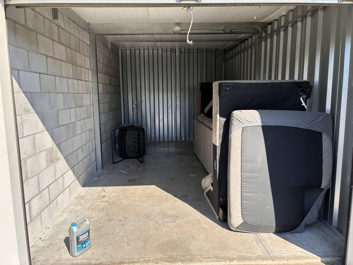 10 x 20 storage unit in Wilmington, NC