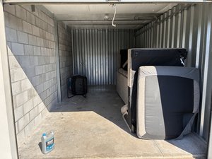10 x 20 unit in Wilmington