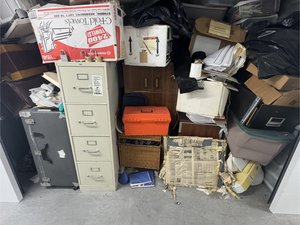 10 x 10 storage unit in Bronx, NY
