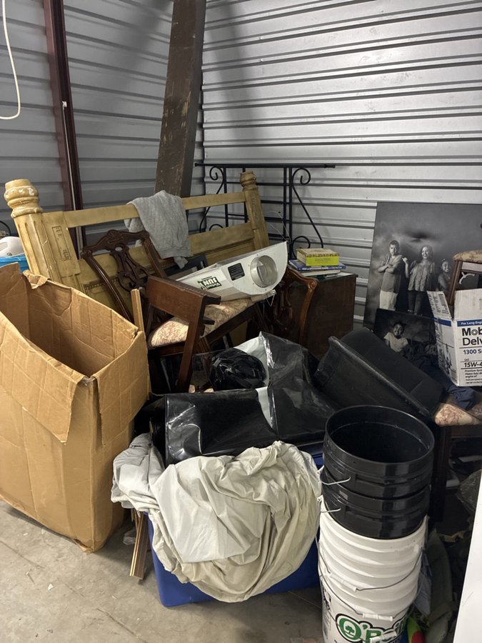 10 x 10 storage unit in Balch Springs, TX