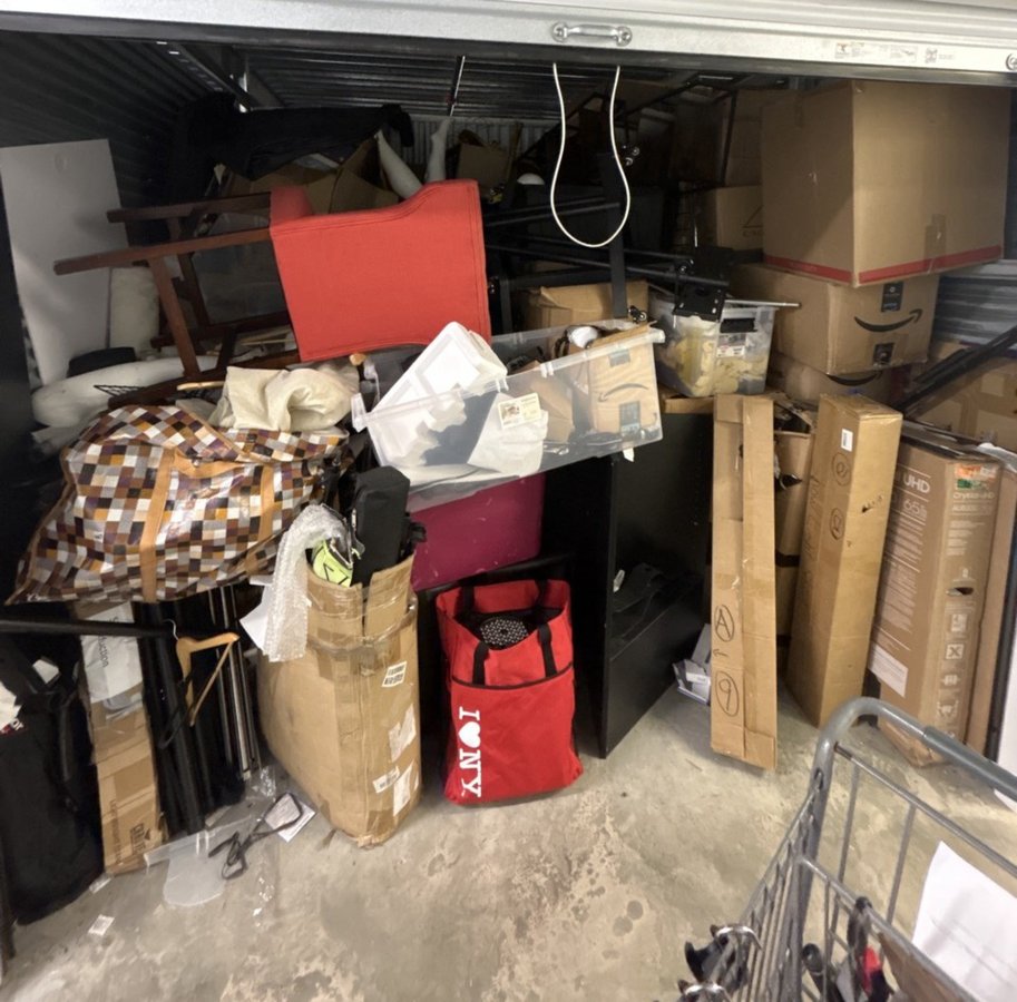 10 x 10 storage unit in Mount Vernon, NY