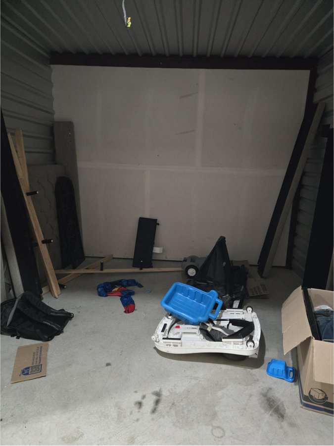 10 x 10 storage unit in San Antonio, TX