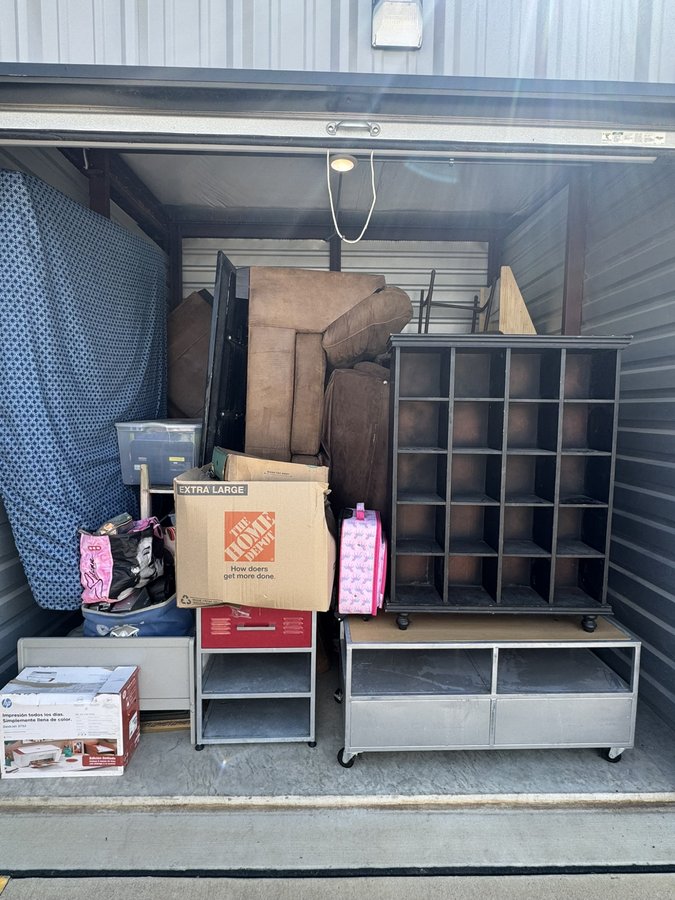 10 x 10 storage unit in Wills Point, TX