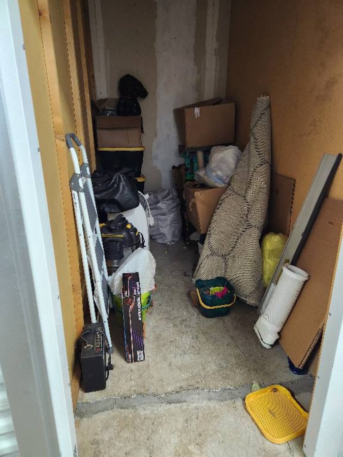 5 x 10 storage unit in Rohnert Park, CA
