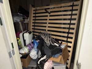 10 x 10 storage unit in Van Nuys, CA
