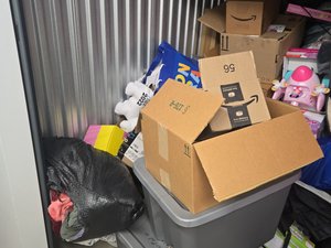 7 x 10 storage unit in Owings Mills, MD