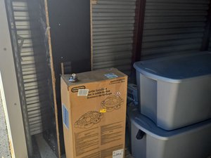 10 x 15 unit in Owings Mills