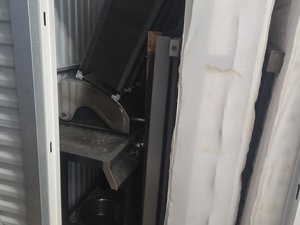 5 x 5 storage unit in Baltimore, MD