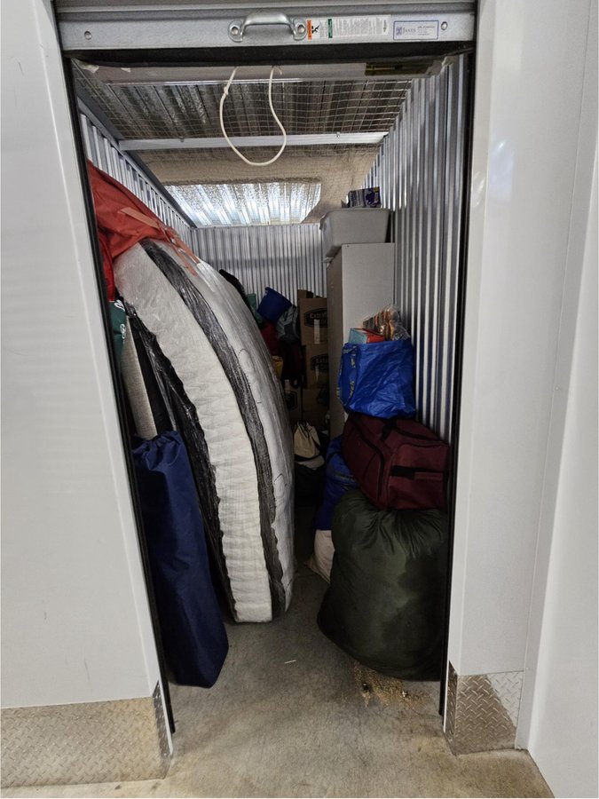 5 x 10 storage unit in Bloomfield, NJ
