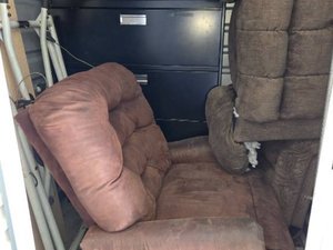 5 x 5 storage unit in Elk Grove, CA