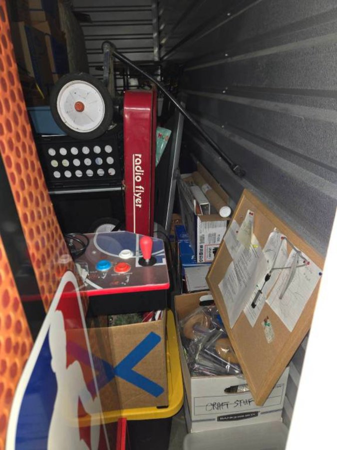 5 x 15 storage unit in Elk Grove, CA