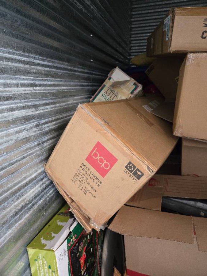 5 x 10 storage unit in Phoenix, AZ