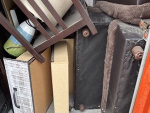 10 x 7 storage unit in Florissant, MO