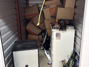 5 x 10 storage unit in Howell, NJ