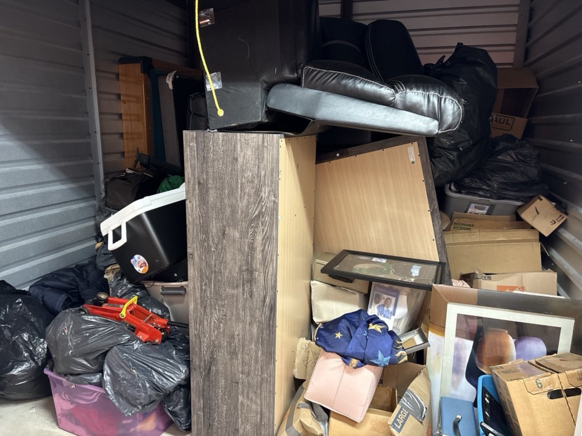 10 x 10 storage unit in Howell, NJ