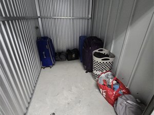 5 x 8 unit in Miami