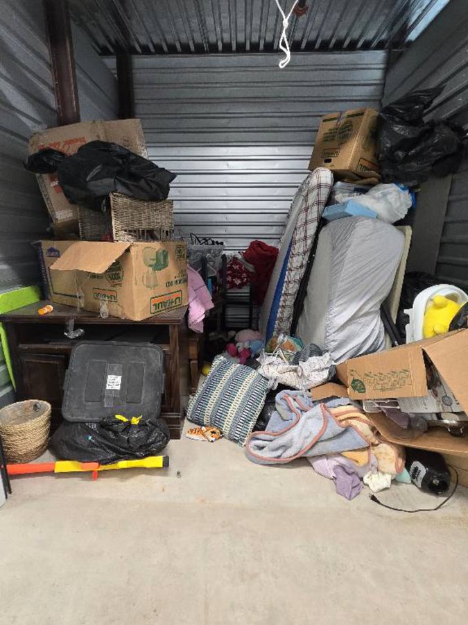 10 x 10 storage unit in Oklahoma City, OK