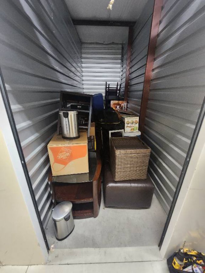 5 x 15 storage unit in Chesapeake, VA