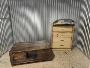 10 x 5 storage unit in Elyria, OH