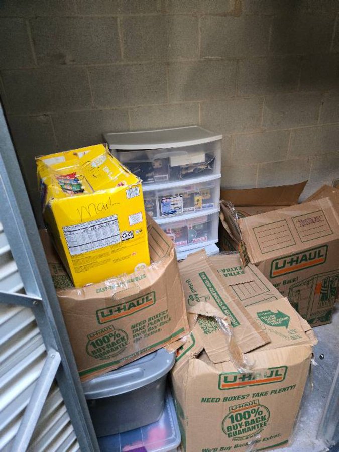 4 x 5 storage unit in Lincolnwood, IL