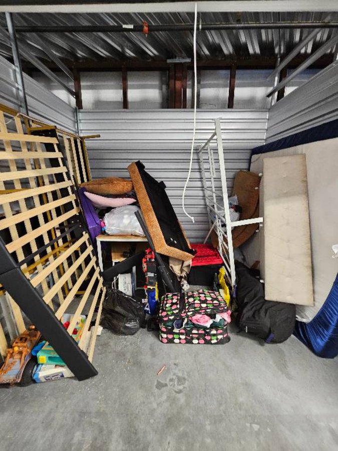10 x 8 storage unit in Middleton, WI