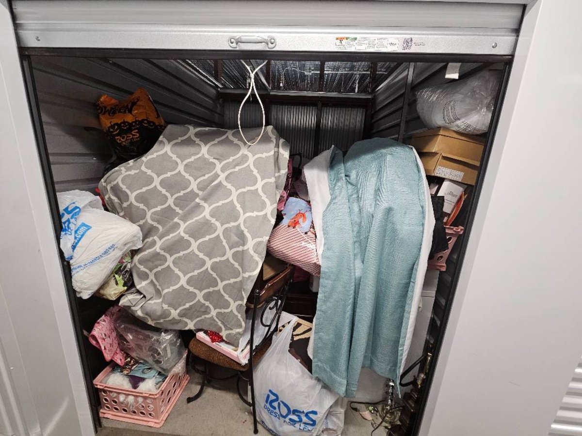 5 x 10 storage unit in Tallahassee, FL