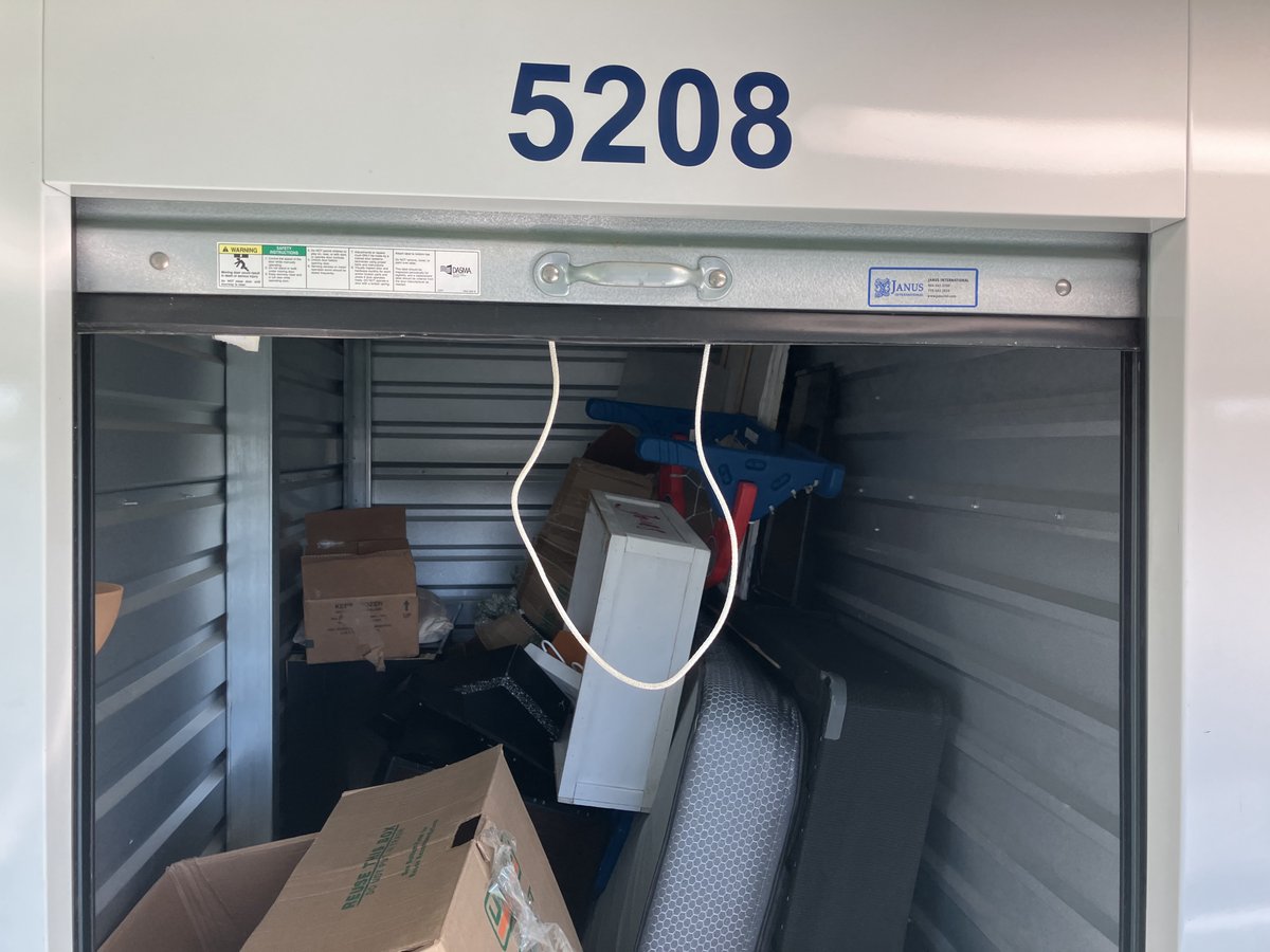 5 x 10 storage unit in Lexington, KY