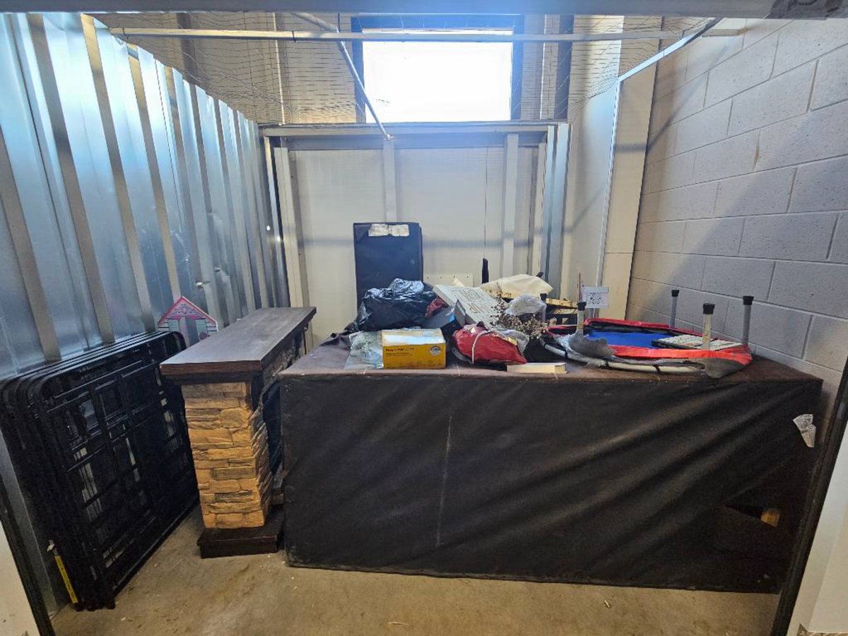 10 x 10 storage unit in Grand Rapids, MI