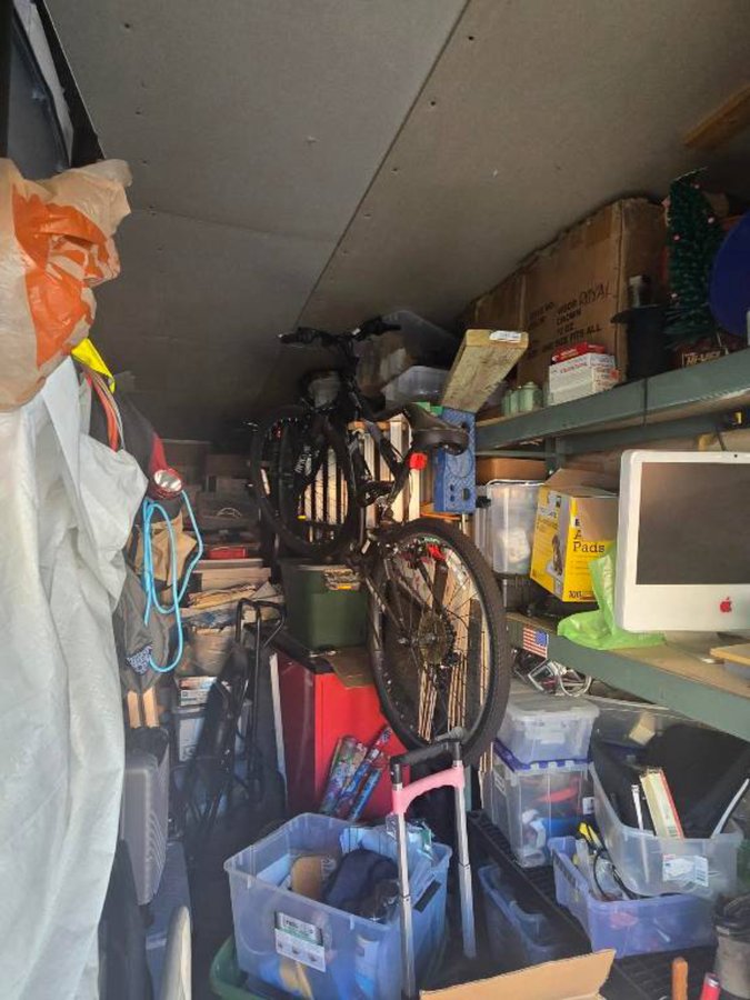 10 x 24 storage unit in Dallas, TX