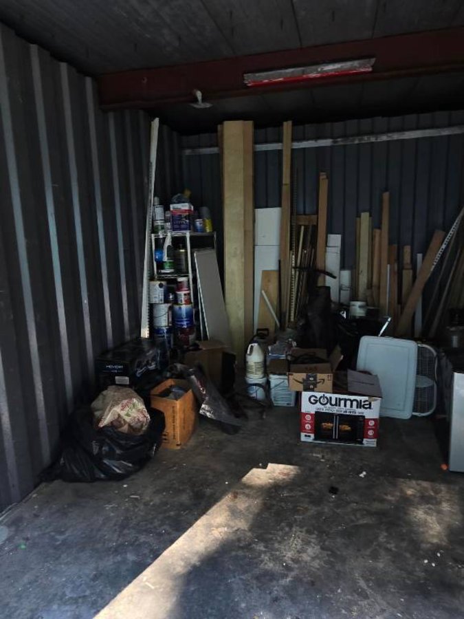 10 x 15 storage unit in Stone Mountain, GA