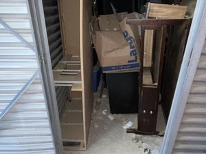 10 x 10 storage unit in Chicago, IL
