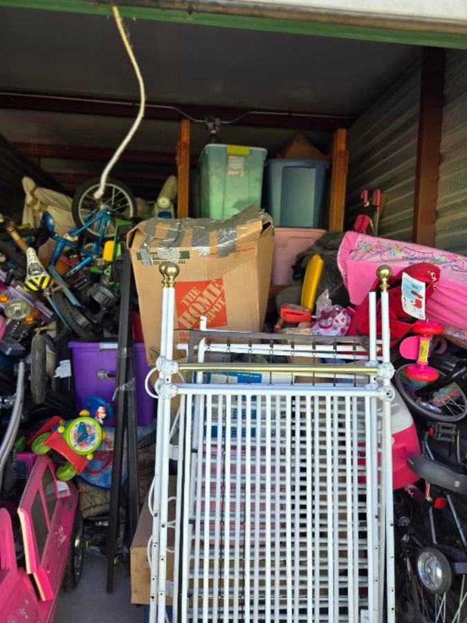 10 x 30 storage unit in Naperville, IL