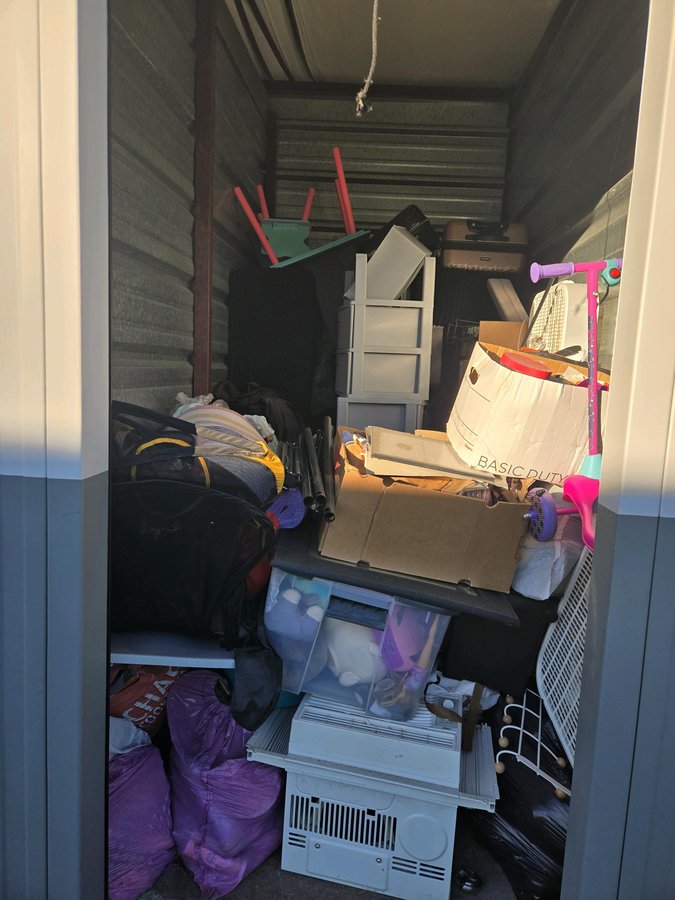 5 x 10 storage unit in Kingston, NY