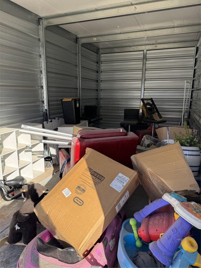 10 x 20 storage unit in Ames, IA