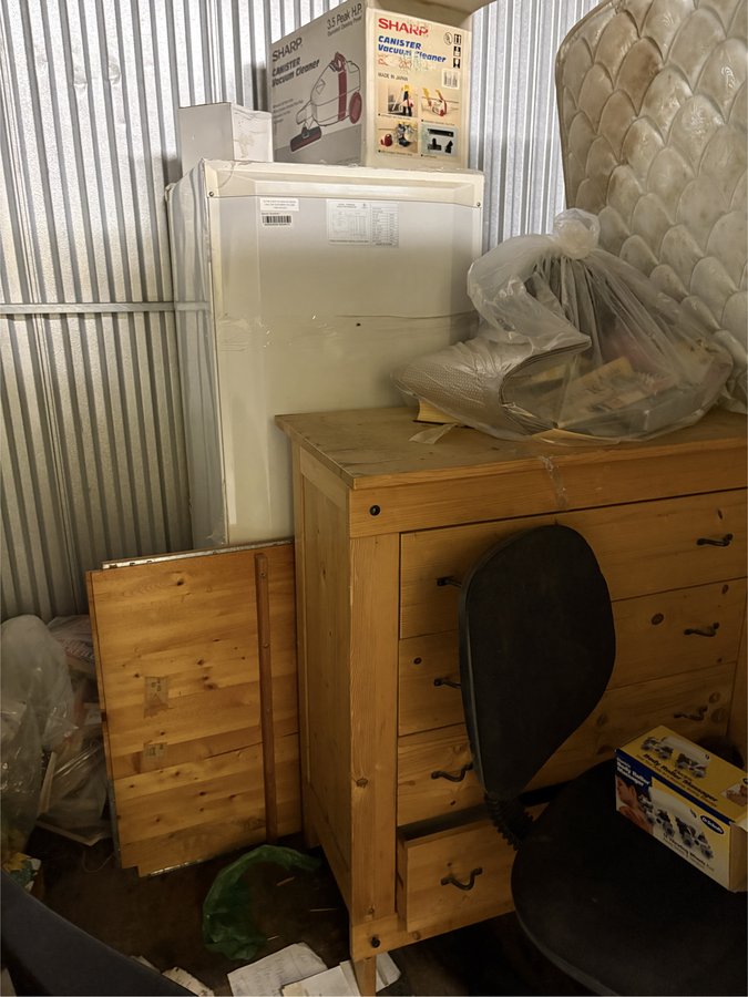 10 x 20 storage unit in Brooklyn, NY