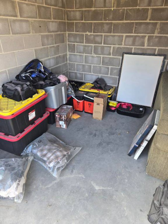 10 x 10 storage unit in San Antonio, TX
