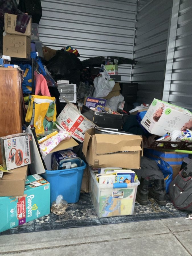 7 x 10 storage unit in Salem, OR