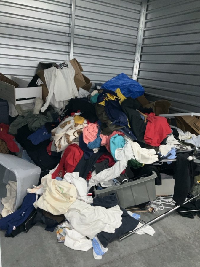 10 x 10 storage unit in Salem, OR