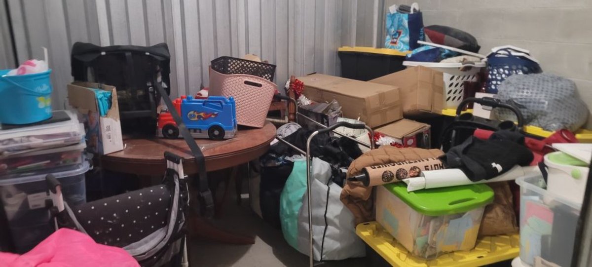 10 x 10 storage unit in Chicago, IL