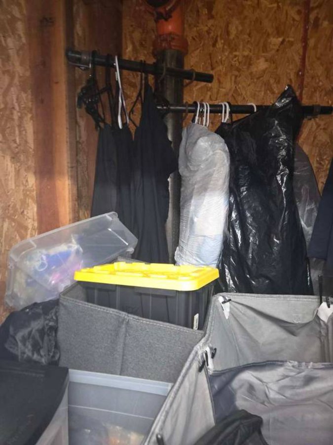 4 x 4 storage unit in Hawthorne, CA