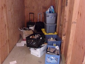 5 x 15 storage unit in Bakersfield, CA