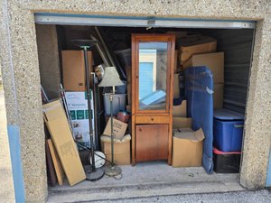 10 x 10 unit in San Antonio